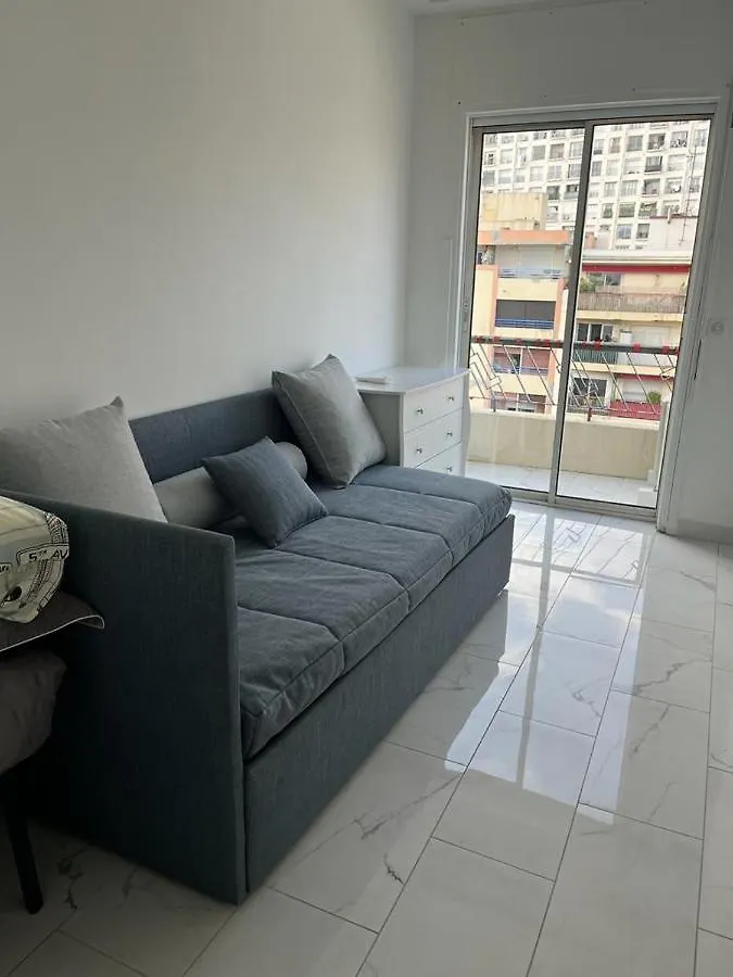 Appartement Le Grand Bleu à Nice
